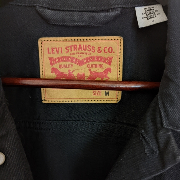 Levi's Black Denim Jacket - Picture 4 of 5